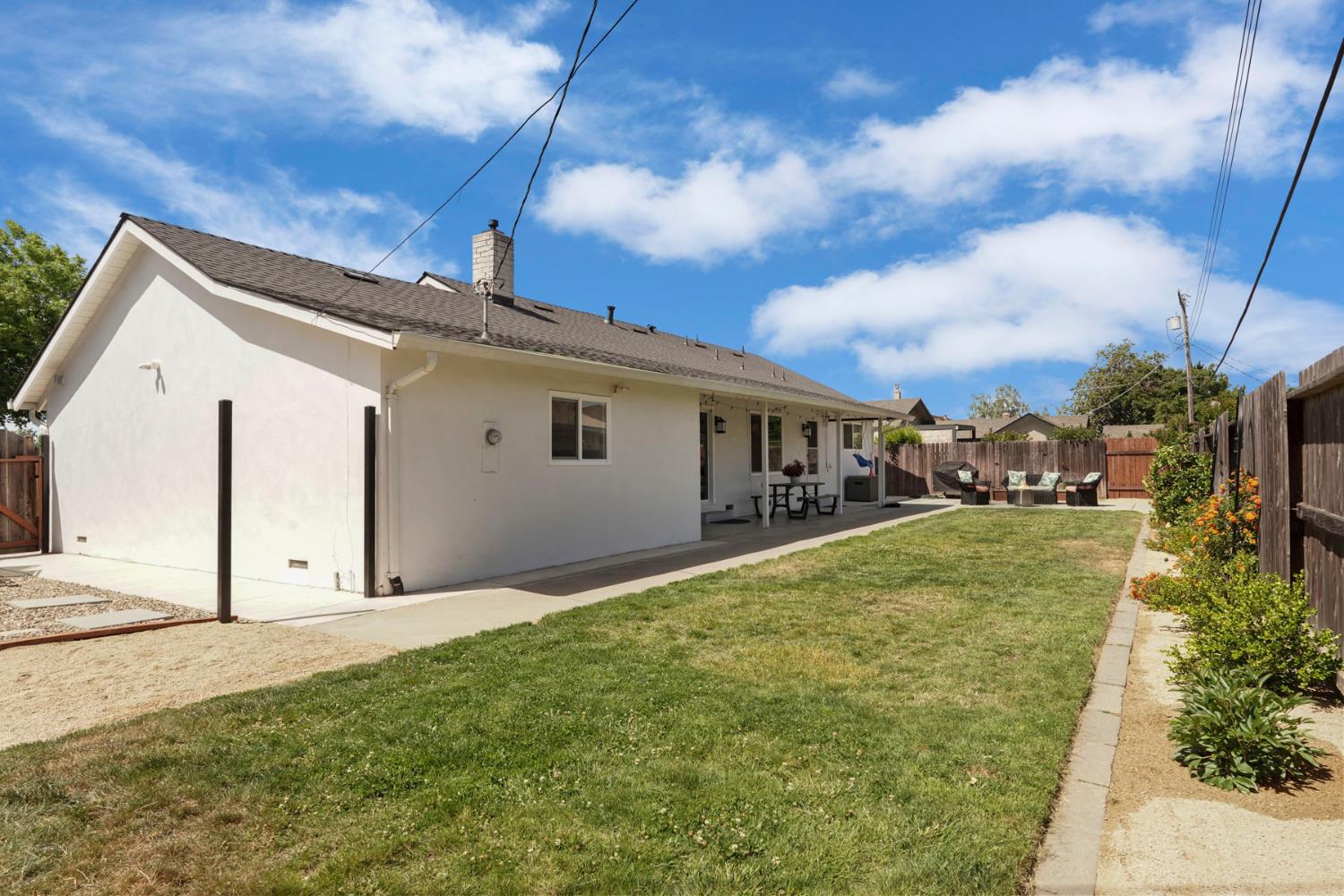 Detail Gallery Image 34 of 35 For 725 Maplewood Dr, Lodi,  CA 95242 - 3 Beds | 2 Baths