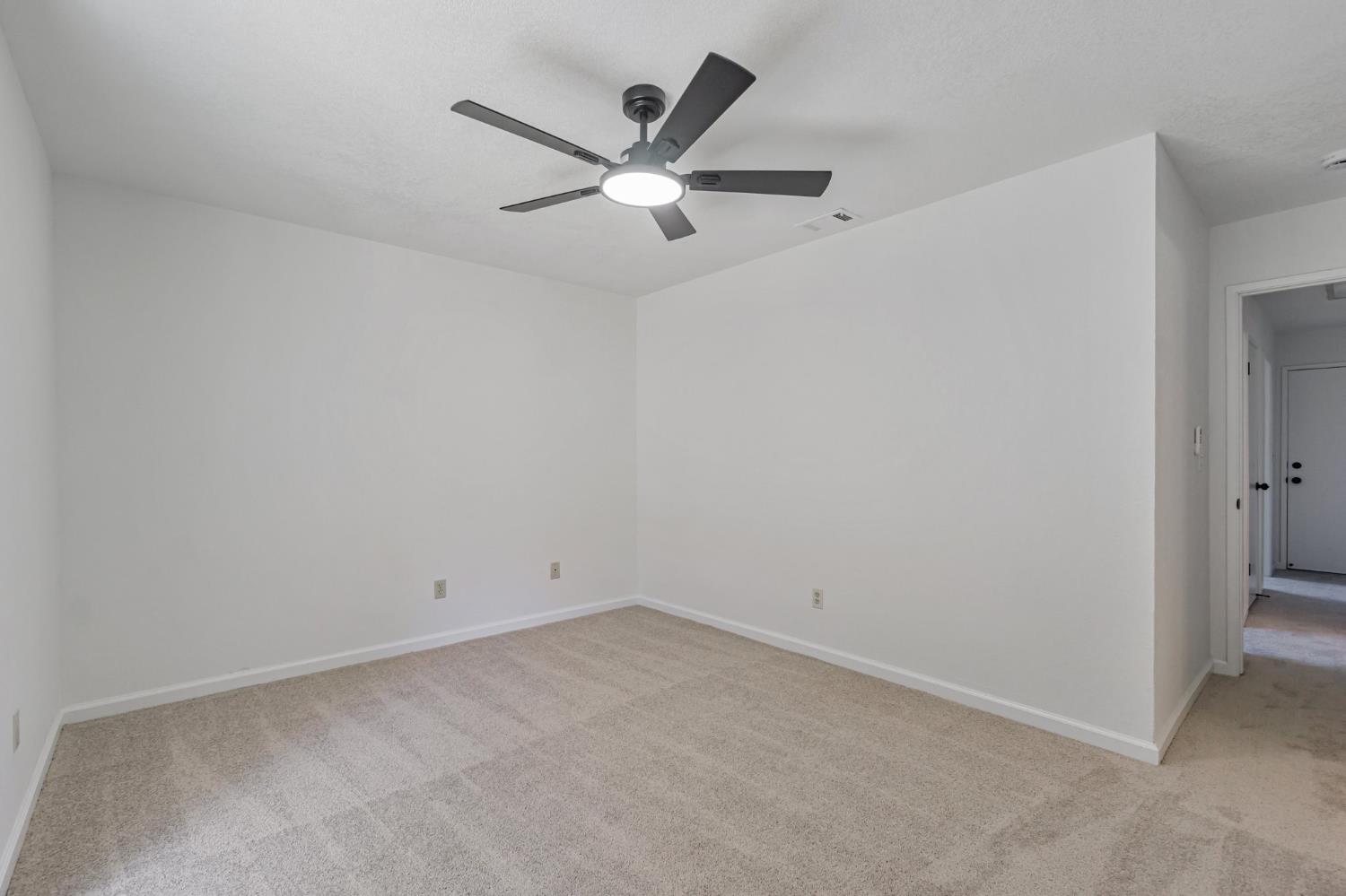 Detail Gallery Image 28 of 52 For 4046 S Royal Links Cir, Antioch,  CA 94509 - 4 Beds | 2 Baths