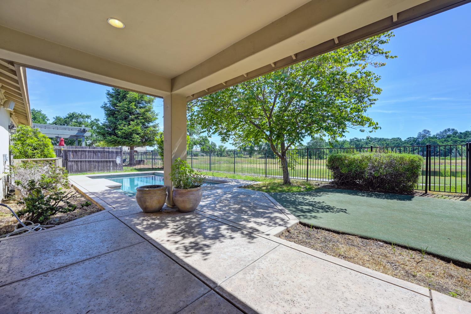 Detail Gallery Image 71 of 88 For 620 Castle Oaks Dr, Ione,  CA 95640 - 4 Beds | 2/1 Baths