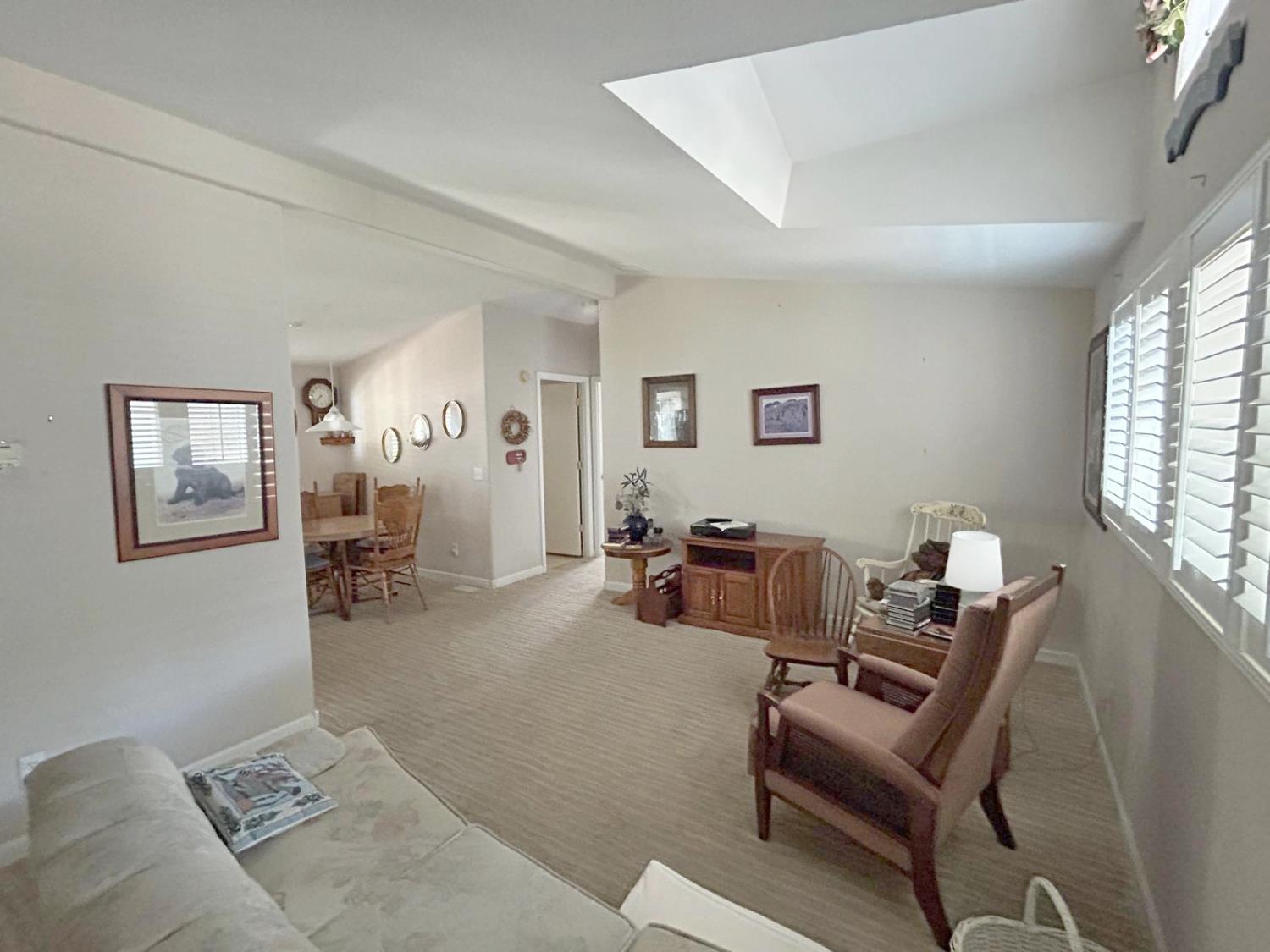 Detail Gallery Image 13 of 28 For 6305 Governors Ln 36, Sacramento,  CA 95828 - 3 Beds | 2 Baths