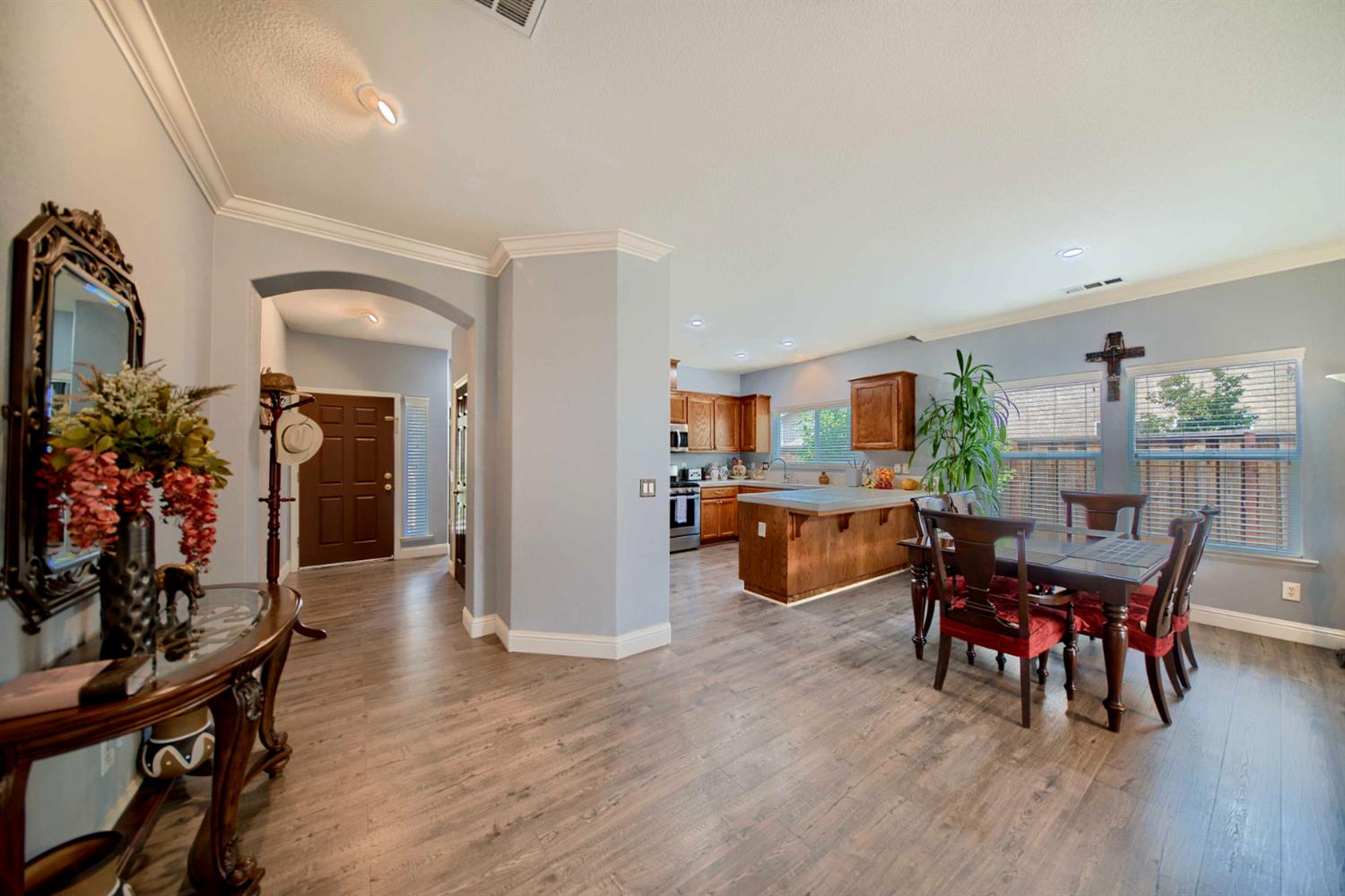 Detail Gallery Image 20 of 98 For 2994 La Vina Cir, Los Banos,  CA 93635 - 3 Beds | 2 Baths