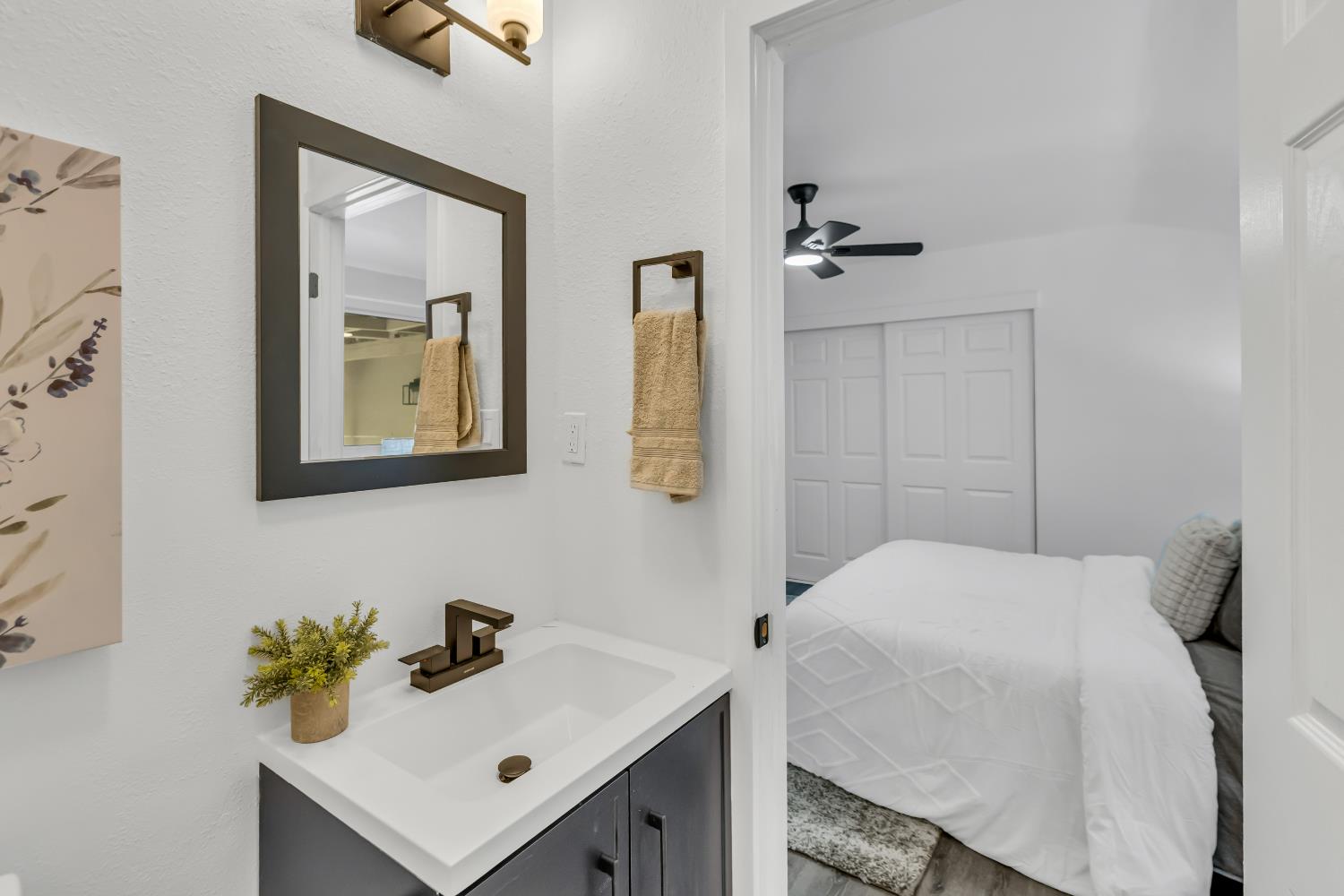 Detail Gallery Image 22 of 42 For 7682 Detroit Blvd, Sacramento,  CA 95832 - 4 Beds | 2 Baths