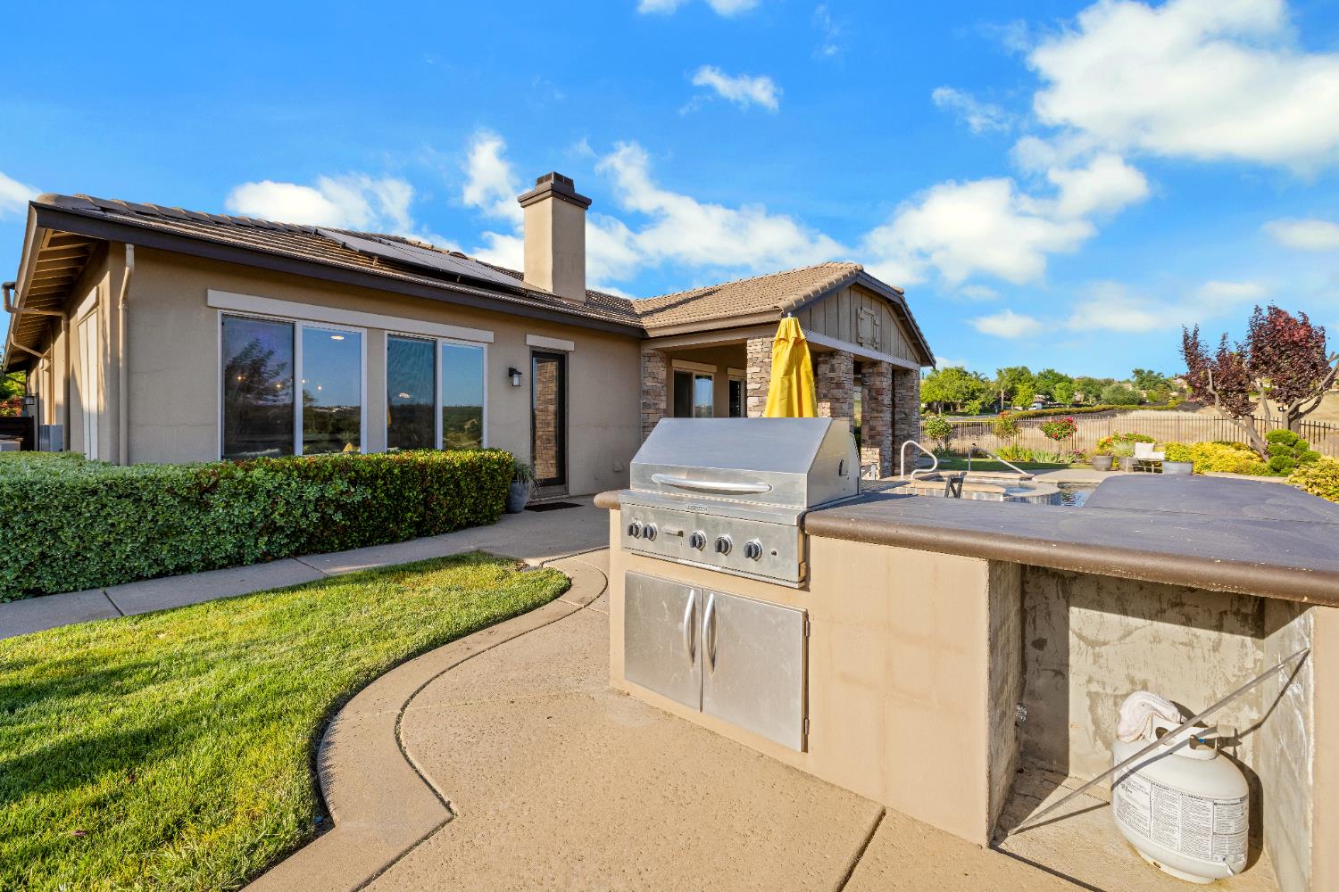 Detail Gallery Image 47 of 62 For 3981 Monteverde Dr, Lincoln,  CA 95648 - 4 Beds | 2/2 Baths