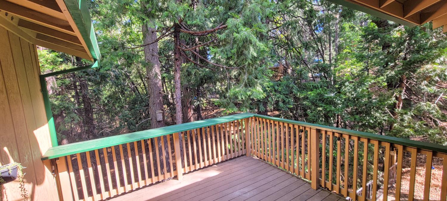 Detail Gallery Image 17 of 28 For 24040 Hitching Post Rd, Sonora,  CA 95370 - 3 Beds | 2 Baths