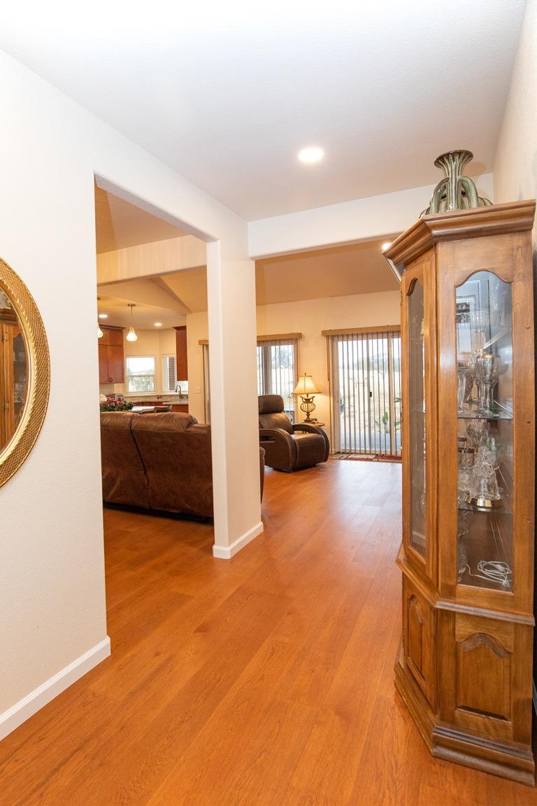 Detail Gallery Image 4 of 58 For 21271 Latrobe Rd, Plymouth,  CA 95669 - 3 Beds | 2 Baths