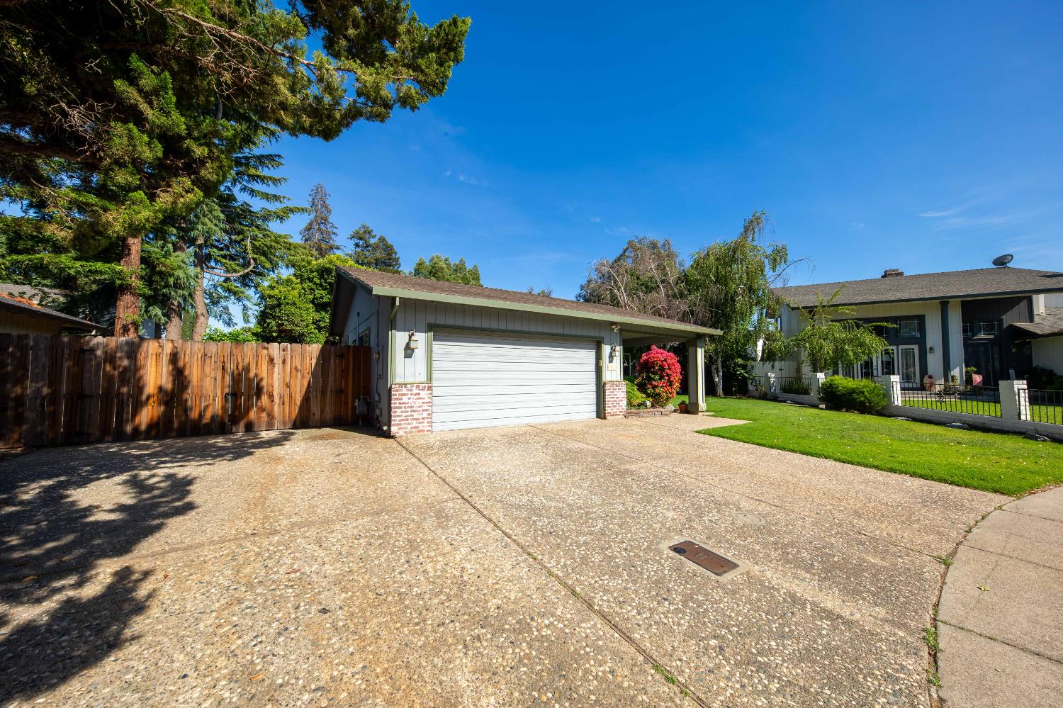 Detail Gallery Image 6 of 56 For 9412 Bonanza Dr, Stockton,  CA 95209 - 3 Beds | 2/1 Baths