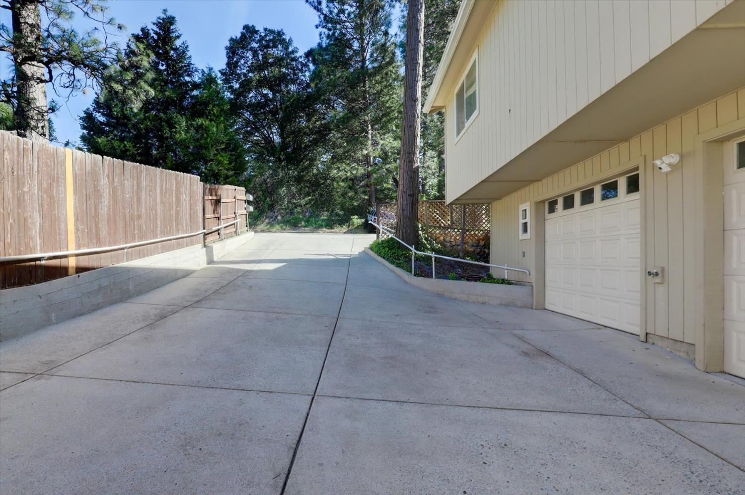 Detail Gallery Image 44 of 62 For 347 E Maryland Dr, Grass Valley,  CA 95945 - 2 Beds | 2 Baths