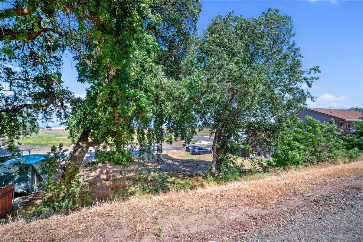 Detail Gallery Image 5 of 12 For 8166 Freeport Blvd, Sacramento,  CA 95832 - – Beds | – Baths
