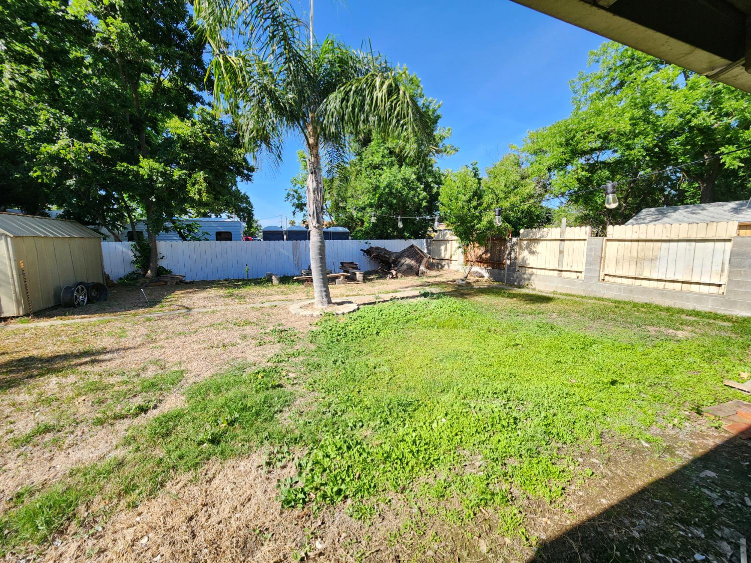 Detail Gallery Image 19 of 19 For 331 Eleanor Ave, Sacramento,  CA 95815 - 2 Beds | 1 Baths