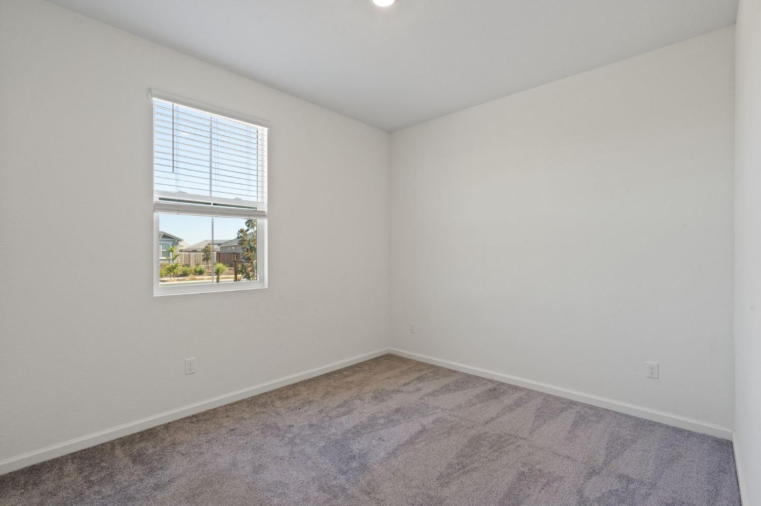 Detail Gallery Image 18 of 26 For 1822 Chelsea Ct, Plumas Lake,  CA 95961 - 3 Beds | 2 Baths