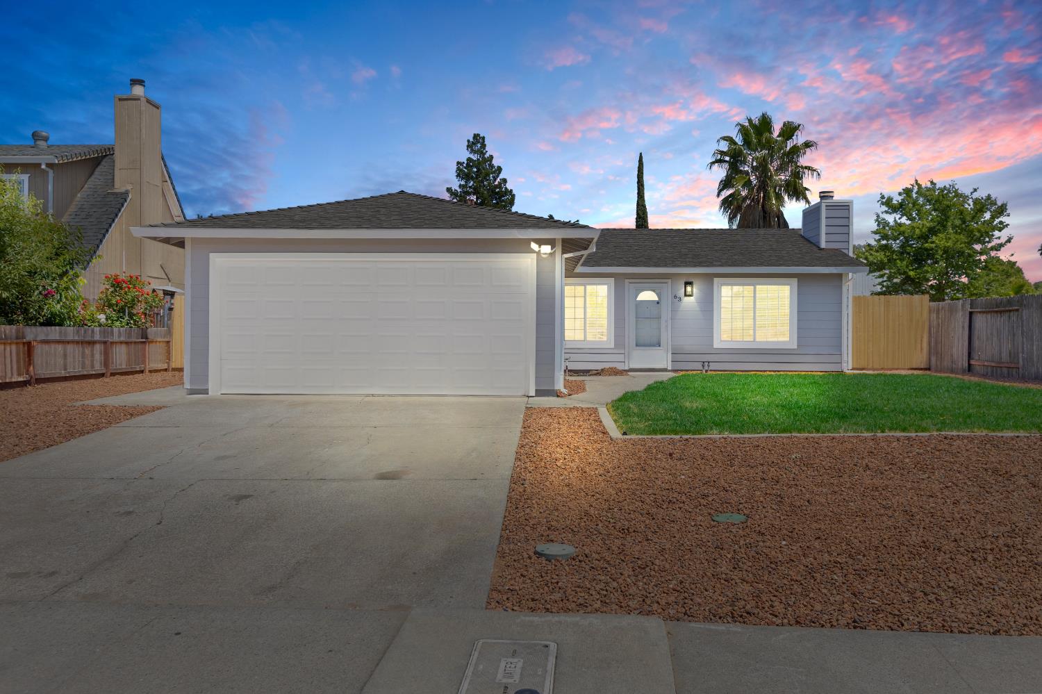 Detail Gallery Image 1 of 35 For 63 Milpitas Cir, Sacramento,  CA 95823 - 3 Beds | 1 Baths