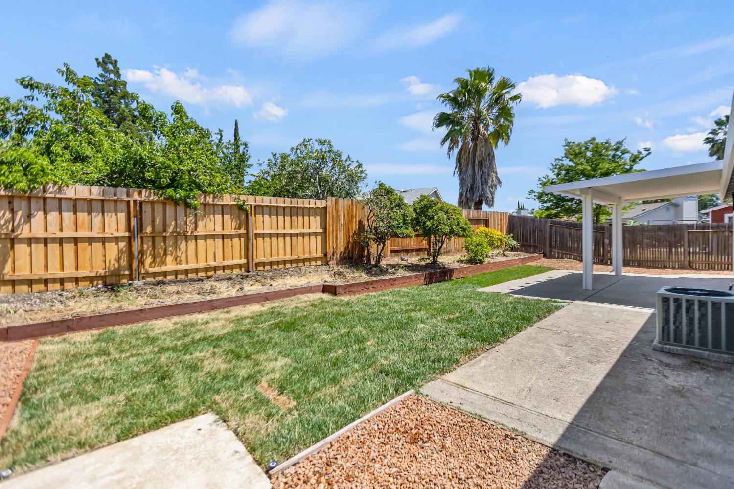 Detail Gallery Image 29 of 35 For 63 Milpitas Cir, Sacramento,  CA 95823 - 3 Beds | 1 Baths