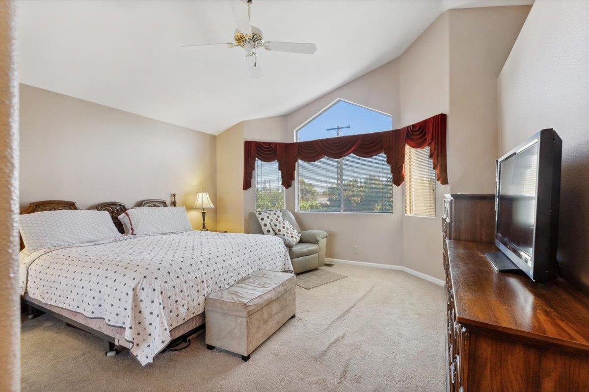 Detail Gallery Image 19 of 31 For 4625 Winter Oak Way, Antelope,  CA 95843 - 4 Beds | 2/1 Baths