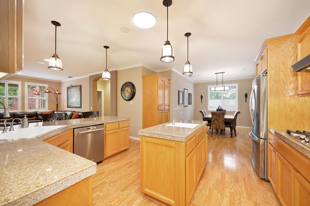 Detail Gallery Image 8 of 62 For 24643 Camelia Way, Auburn,  CA 95602 - 4 Beds | 2 Baths