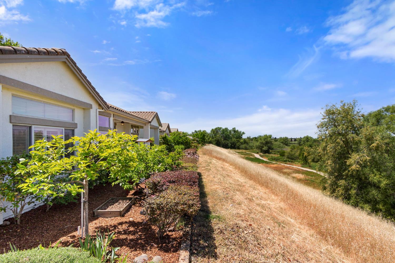 Detail Gallery Image 53 of 63 For 1584 Summerhill Ln, Lincoln,  CA 95648 - 2 Beds | 2/1 Baths