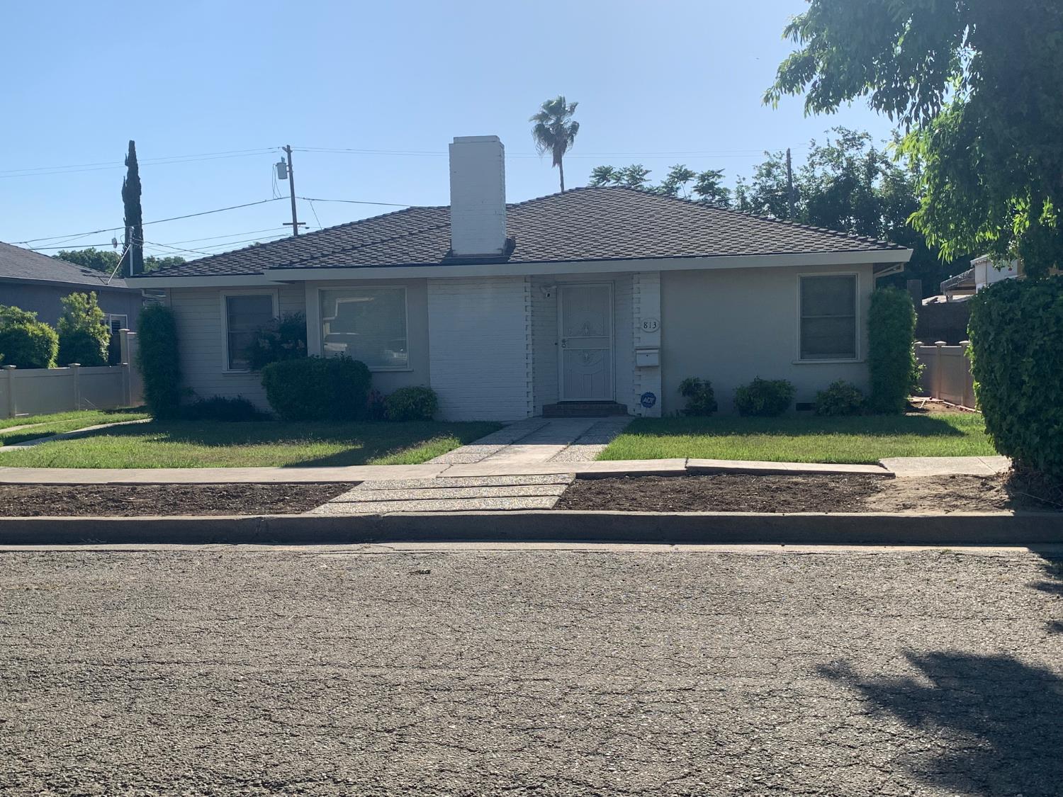 Ash Avenue, Gustine, California image 2