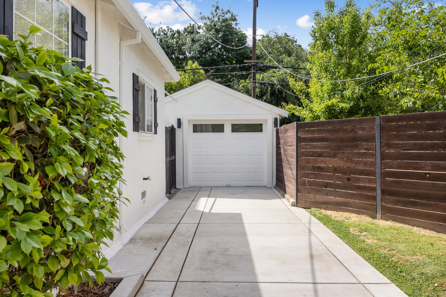 Detail Gallery Image 38 of 49 For 2750 San Luis Ct, Sacramento,  CA 95818 - 3 Beds | 2 Baths
