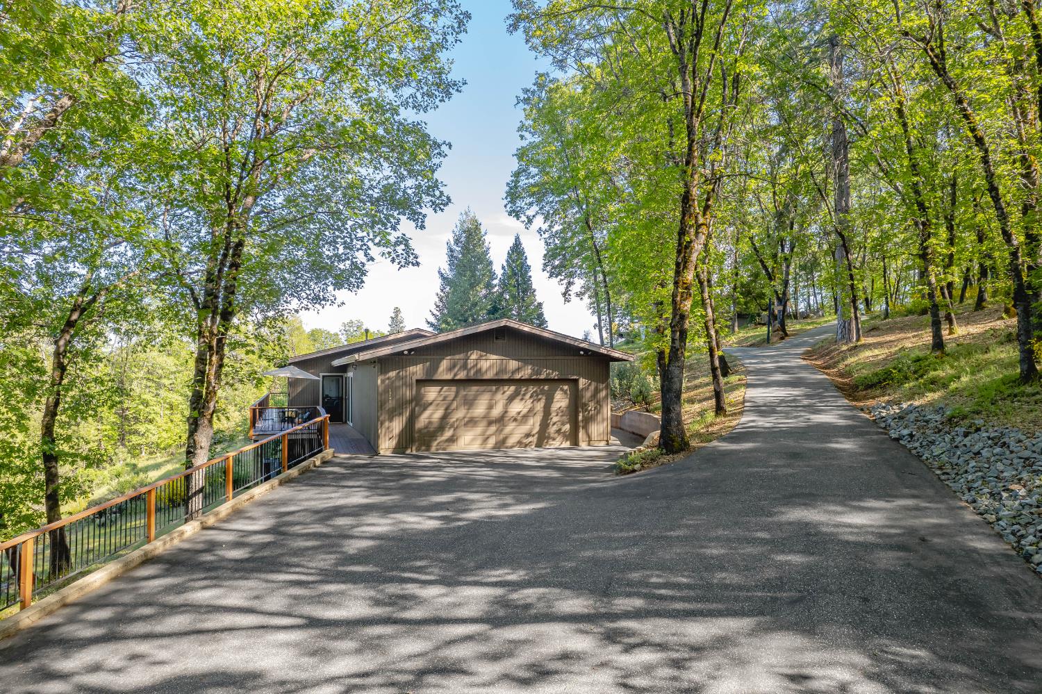 Masters Hill Place, Nevada City, California image 2