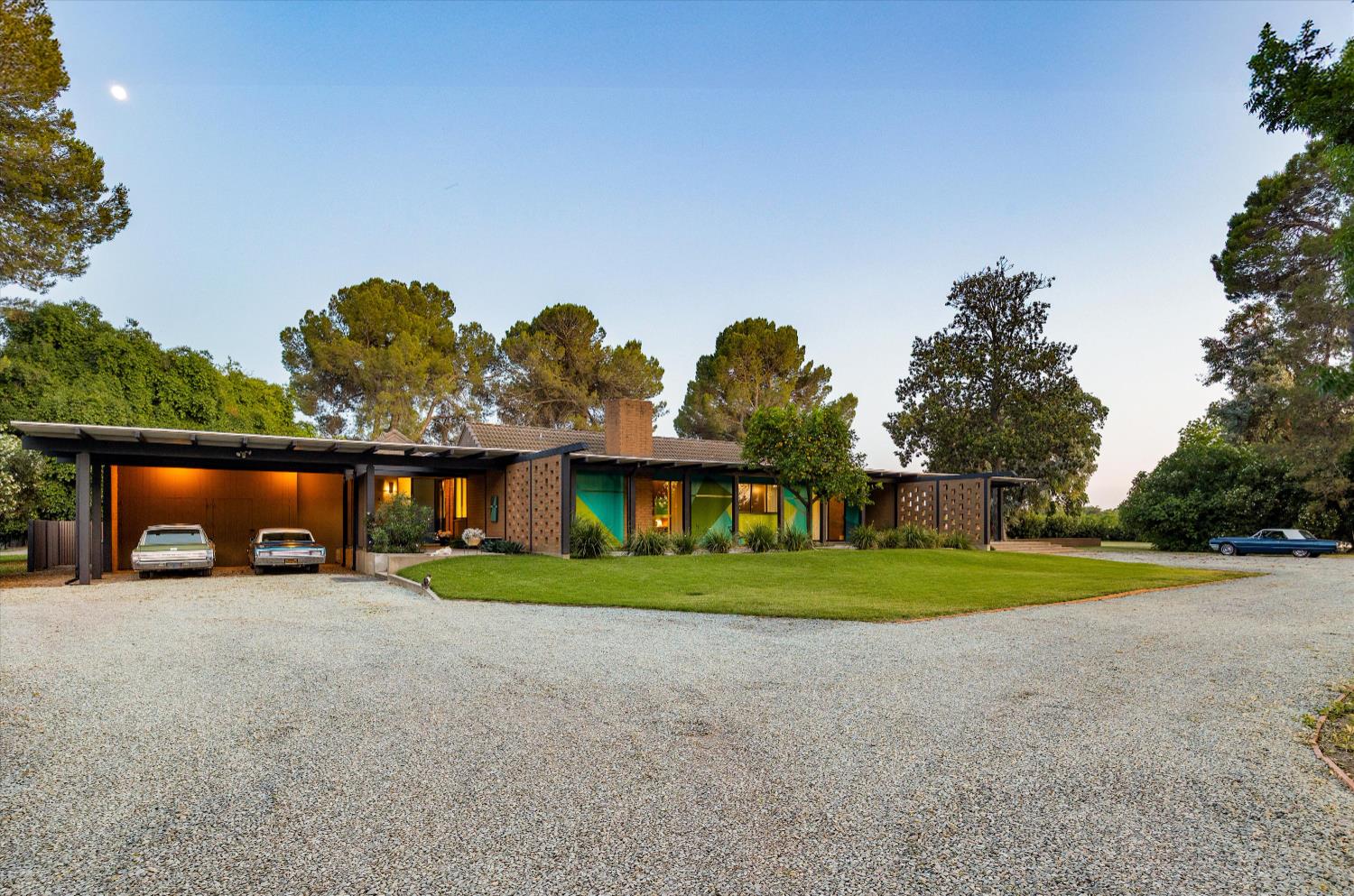 Detail Gallery Image 1 of 99 For 400 Roberts Rd, Colusa,  CA 95932 - 4 Beds | 3/1 Baths