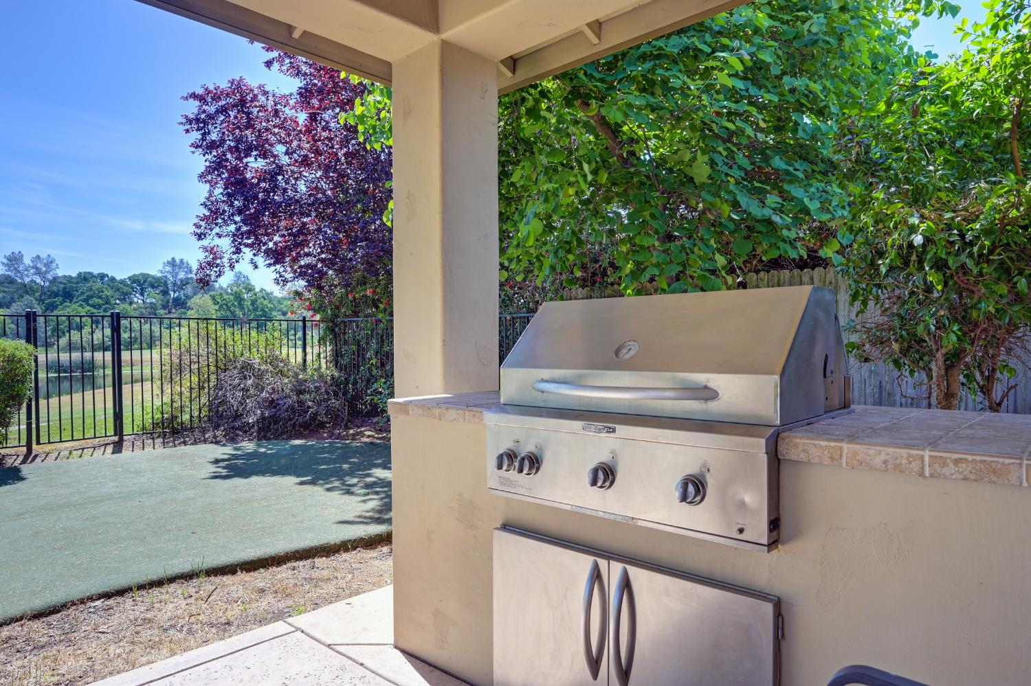 Detail Gallery Image 70 of 88 For 620 Castle Oaks Dr, Ione,  CA 95640 - 4 Beds | 2/1 Baths