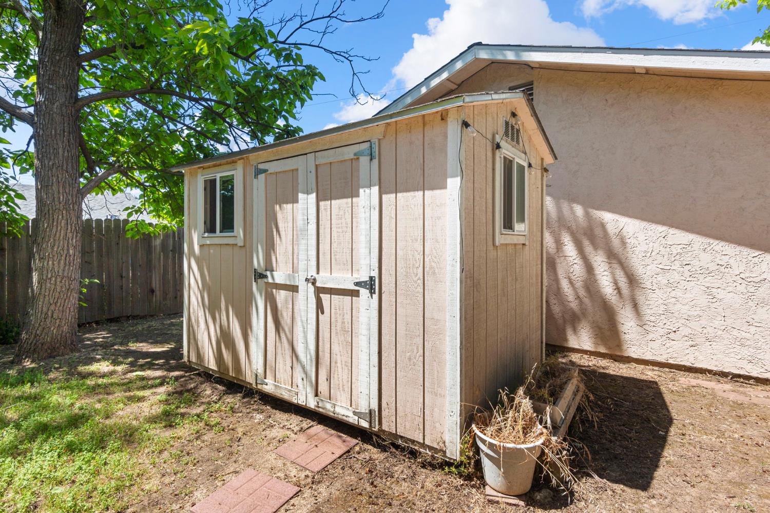 Detail Gallery Image 29 of 34 For 3170 Callecita St, Sacramento,  CA 95815 - 3 Beds | 2 Baths