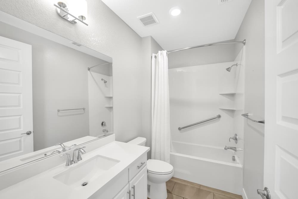 Detail Gallery Image 12 of 37 For 4380 Hovnanian Dr, Sacramento,  CA 95834 - 2 Beds | 2 Baths