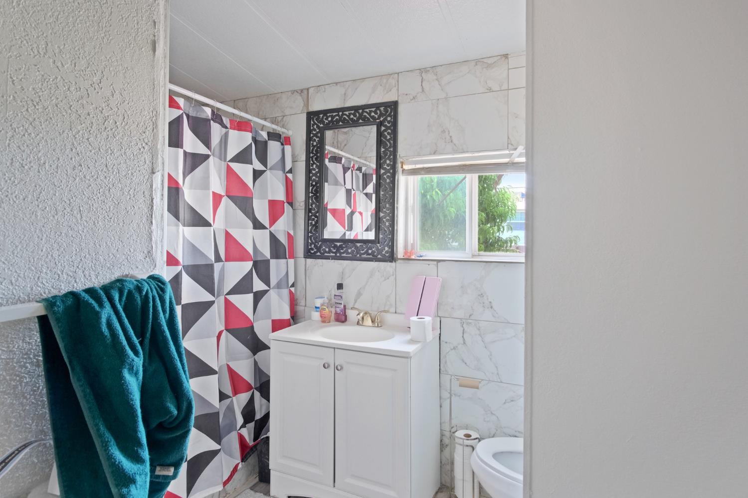 Detail Gallery Image 11 of 20 For 3939 Central Ave 60, Ceres,  CA 95307 - 3 Beds | 2 Baths