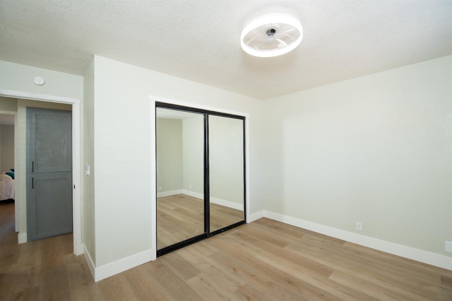 Detail Gallery Image 30 of 36 For 892 River Bluff Dr, Oakdale,  CA 95361 - 3 Beds | 2 Baths
