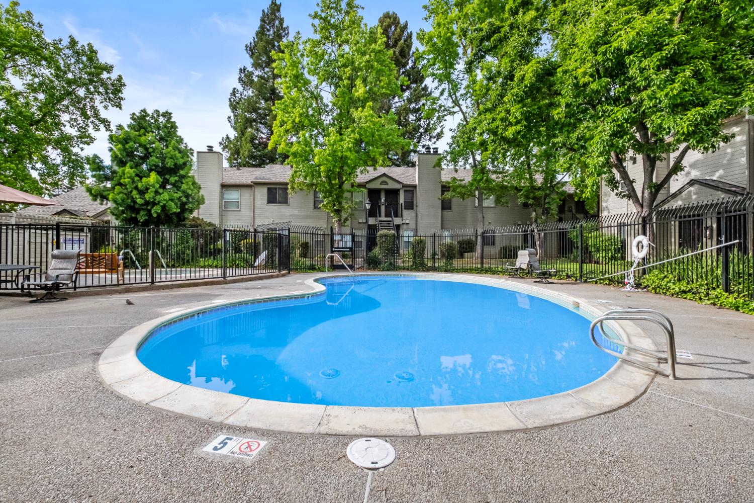 Detail Gallery Image 23 of 36 For 9145 Newhall Dr #57,  Sacramento,  CA 95826 - 2 Beds | 1/1 Baths