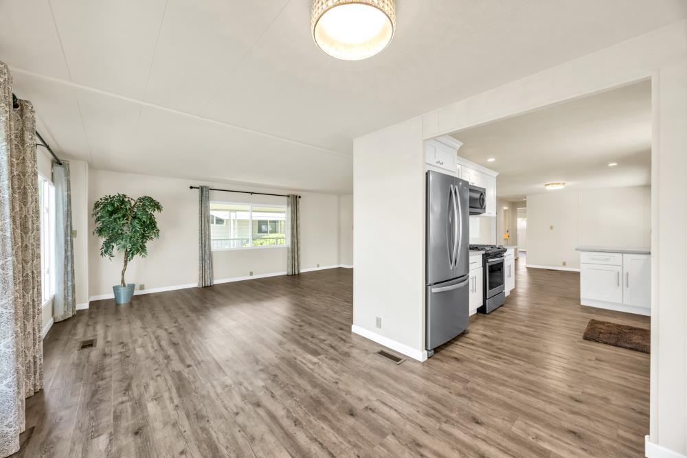 Detail Gallery Image 45 of 75 For 269 Leafwood Way, Folsom,  CA 95630 - 2 Beds | 2 Baths