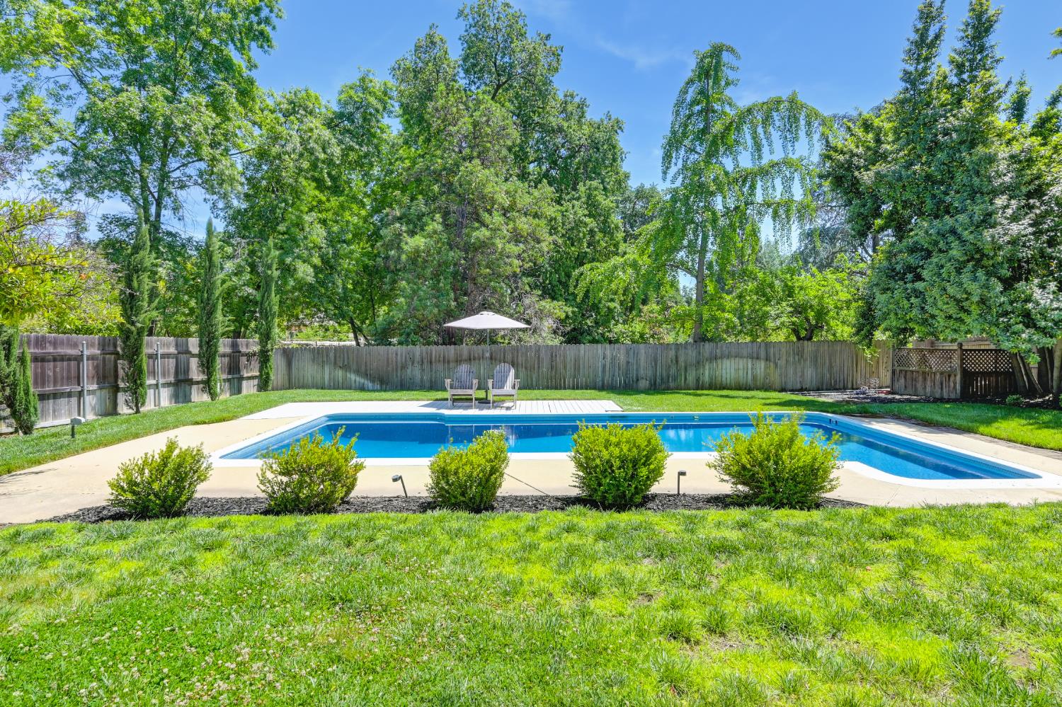 Detail Gallery Image 58 of 64 For 5428 Fair Oaks Blvd, Carmichael,  CA 95608 - 4 Beds | 2 Baths