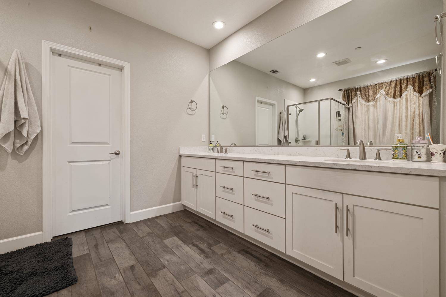Detail Gallery Image 26 of 35 For 213 Isabella Dr, Lodi,  CA 95240 - 3 Beds | 2 Baths