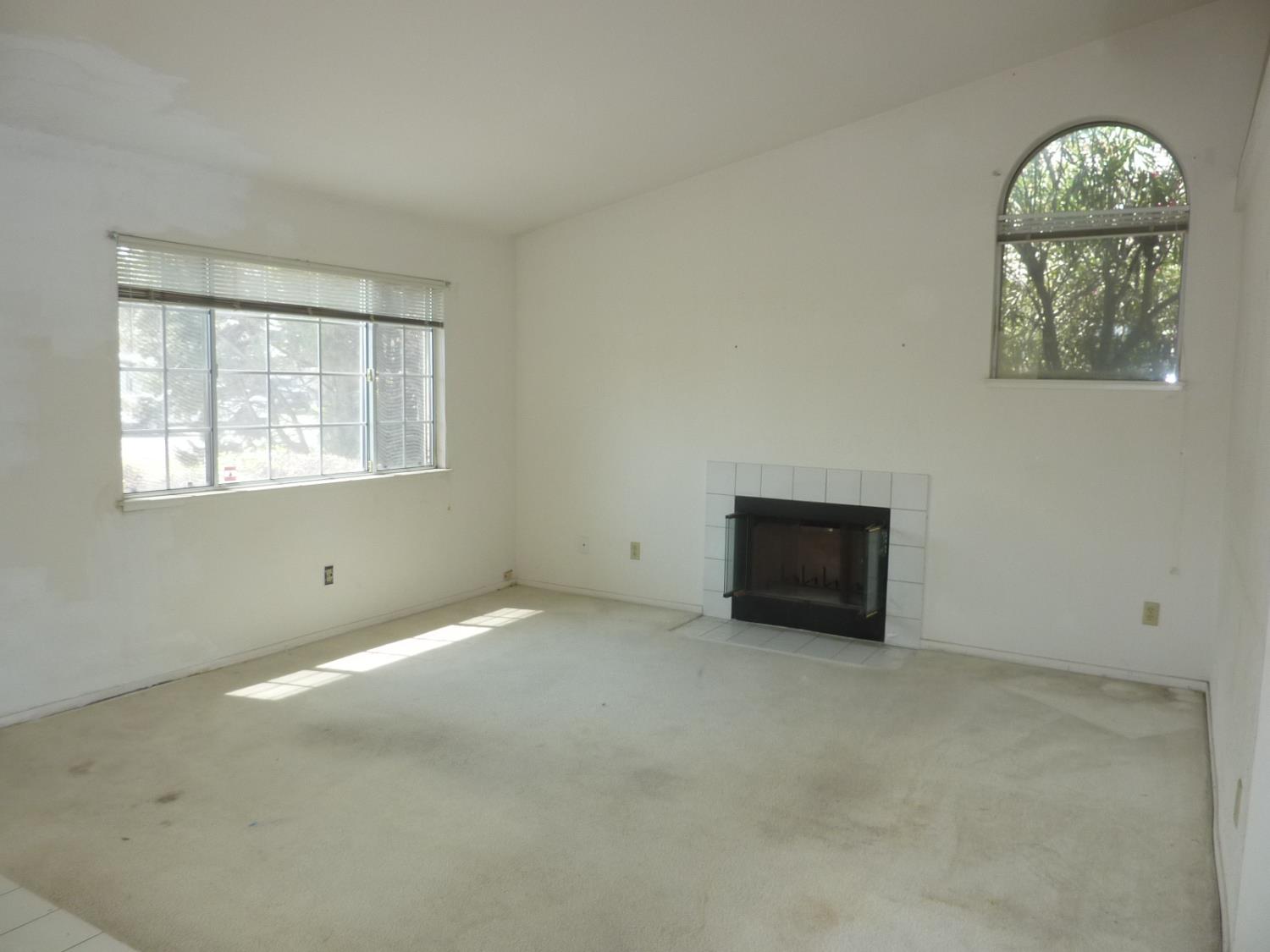 Detail Gallery Image 5 of 18 For 1615 Lavelle Smith Dr, Tracy,  CA 95376 - 3 Beds | 2 Baths