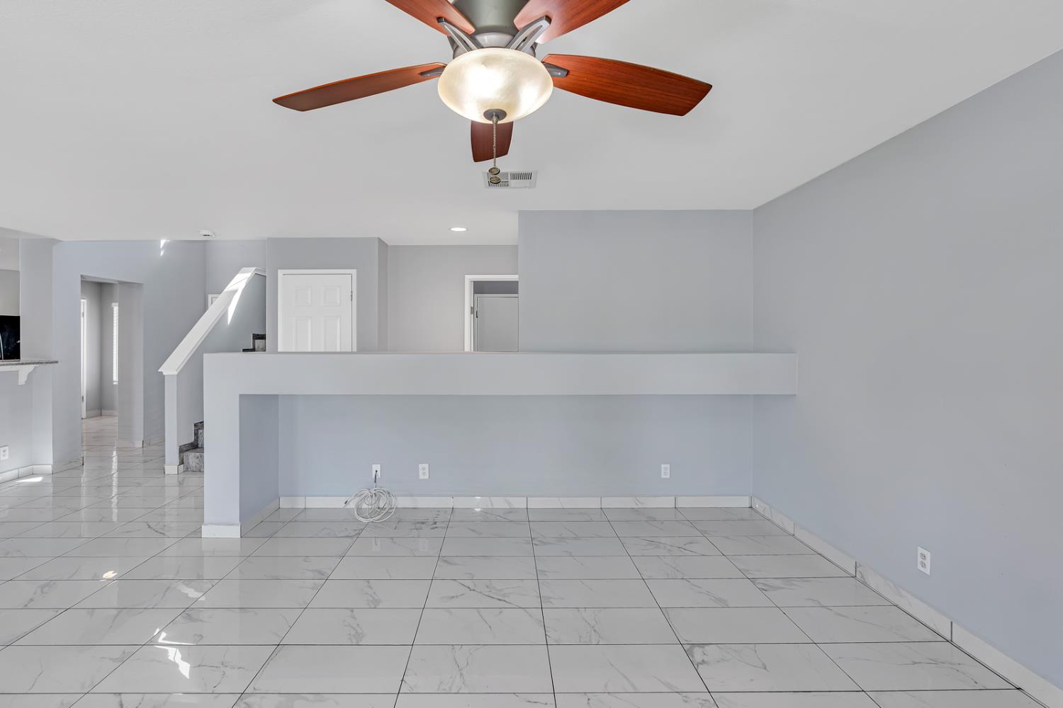 Widgeon Court, Los Banos, California image 18