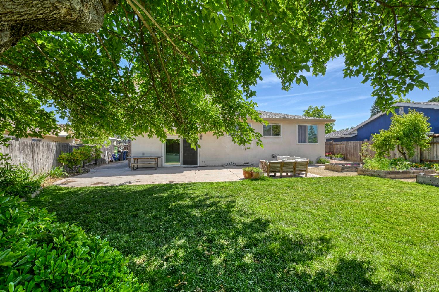 Mesa Oak Way, Citrus Heights, California image 37