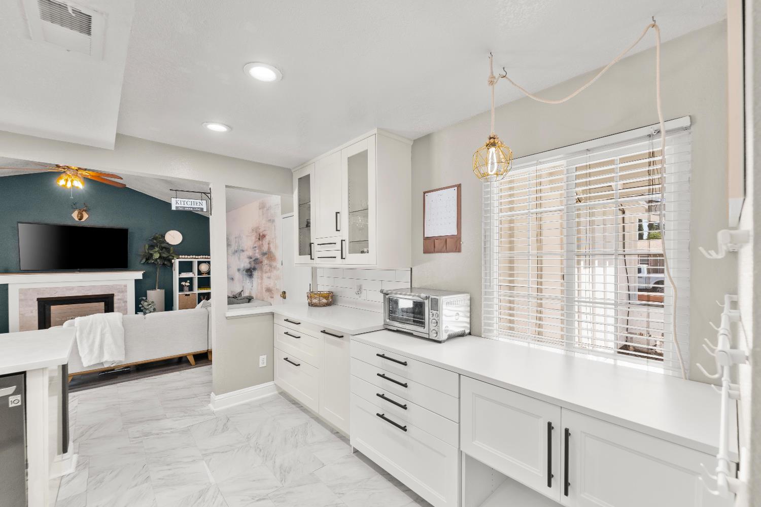 Detail Gallery Image 47 of 66 For 2915 Baronet Way, Sacramento,  CA 95833 - 4 Beds | 2 Baths
