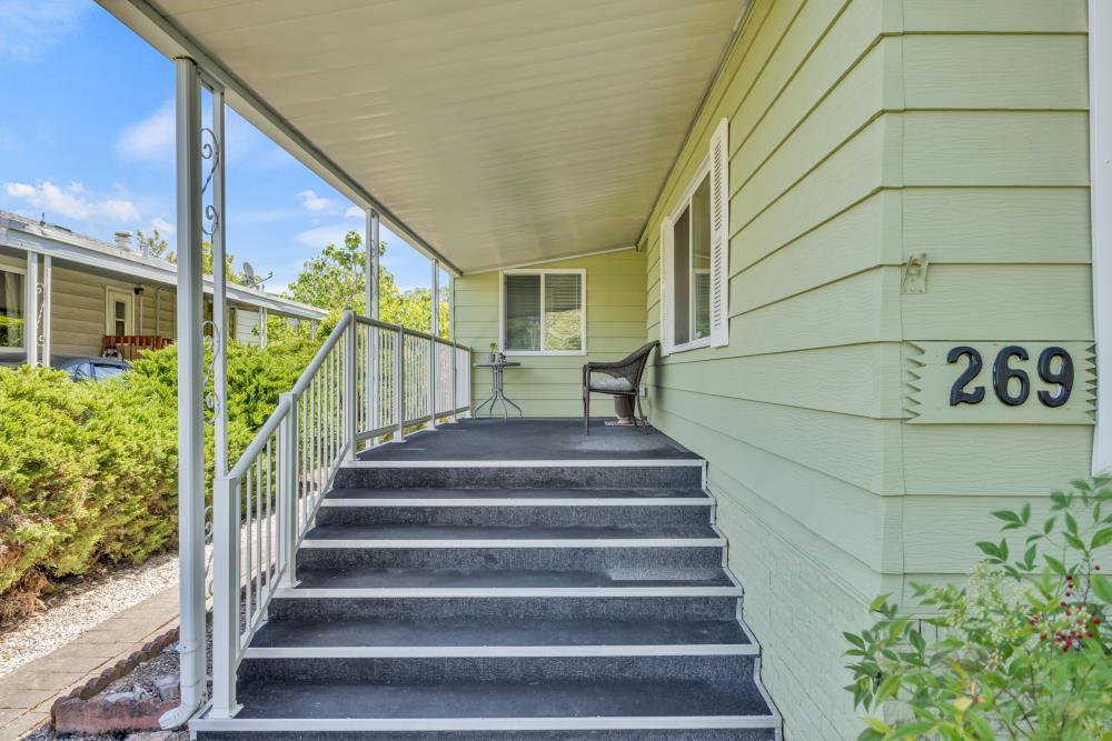 Detail Gallery Image 59 of 75 For 269 Leafwood Way, Folsom,  CA 95630 - 2 Beds | 2 Baths