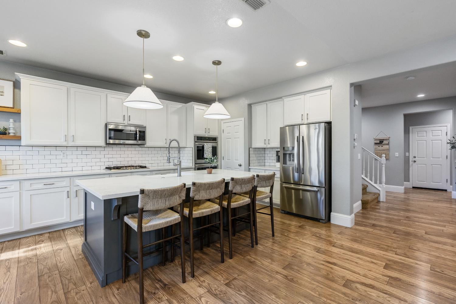 Detail Gallery Image 10 of 36 For 947 Campfire Cir, Rocklin,  CA 95765 - 3 Beds | 2/1 Baths