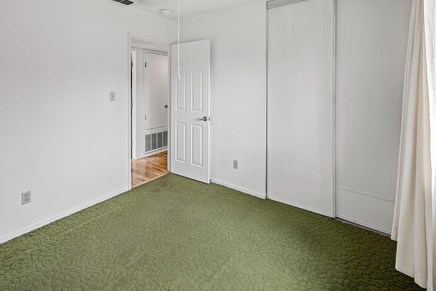 Detail Gallery Image 28 of 35 For 7044 Westchester Way, Citrus Heights,  CA 95621 - 4 Beds | 2 Baths