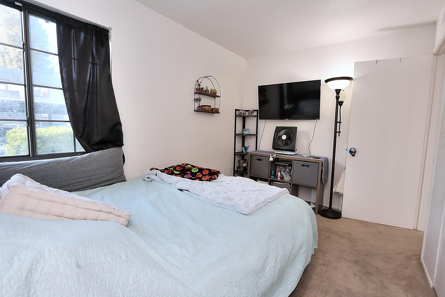 Detail Gallery Image 26 of 36 For 7437 Auburn Oaks Ct #E,  Citrus Heights,  CA 95621 - 2 Beds | 1 Baths