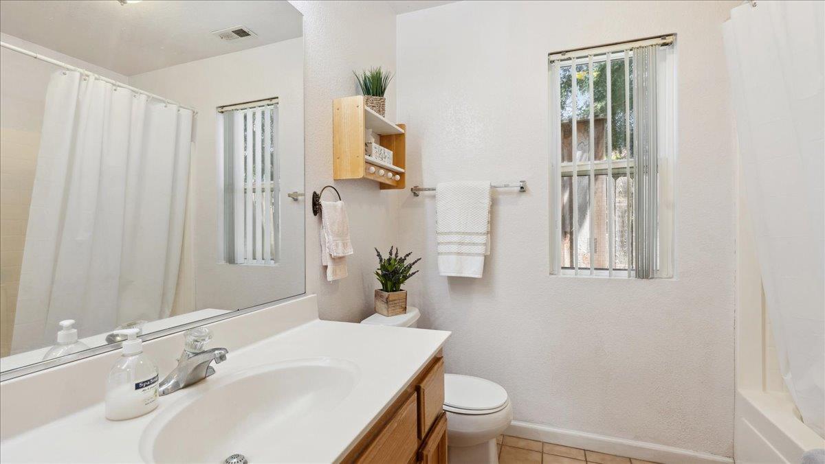 Detail Gallery Image 27 of 34 For 803 Mcdevitt Dr, Wheatland,  CA 95692 - 3 Beds | 2 Baths