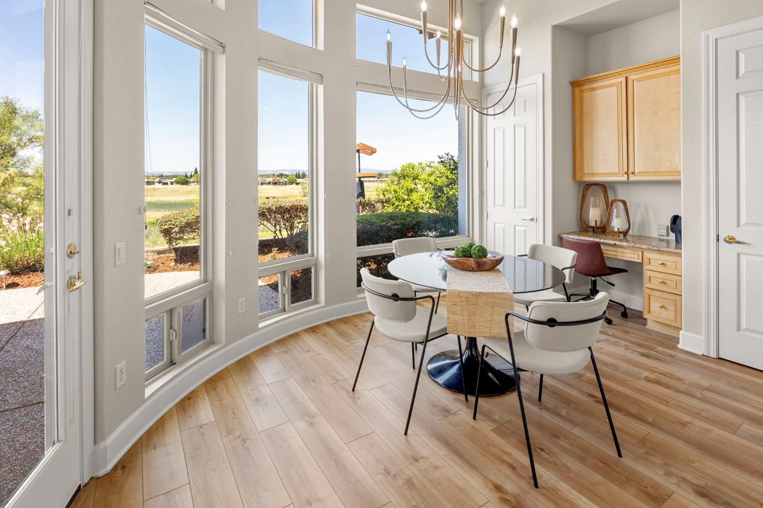 Detail Gallery Image 21 of 63 For 1584 Summerhill Ln, Lincoln,  CA 95648 - 2 Beds | 2/1 Baths