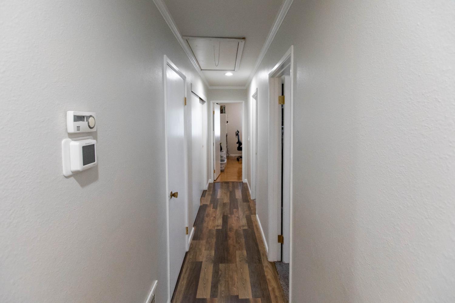 Detail Gallery Image 21 of 44 For 8940 Leatham Ave, Fair Oaks,  CA 95628 - 4 Beds | 2 Baths
