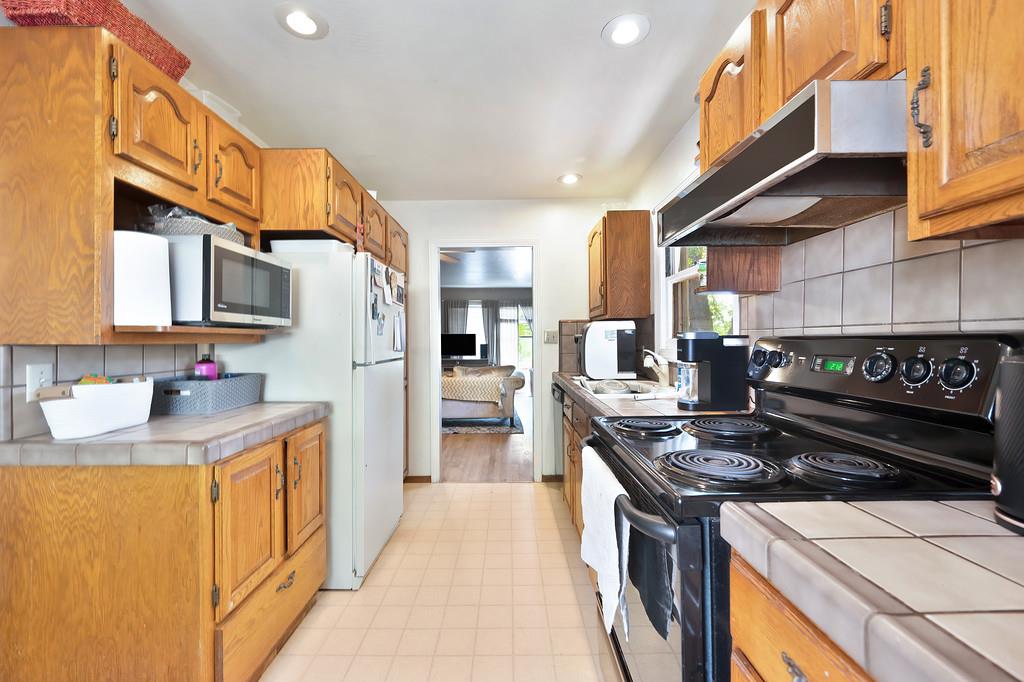 Detail Gallery Image 17 of 73 For 205 Marvin Way, Auburn,  CA 95603 - 2 Beds | 1/1 Baths