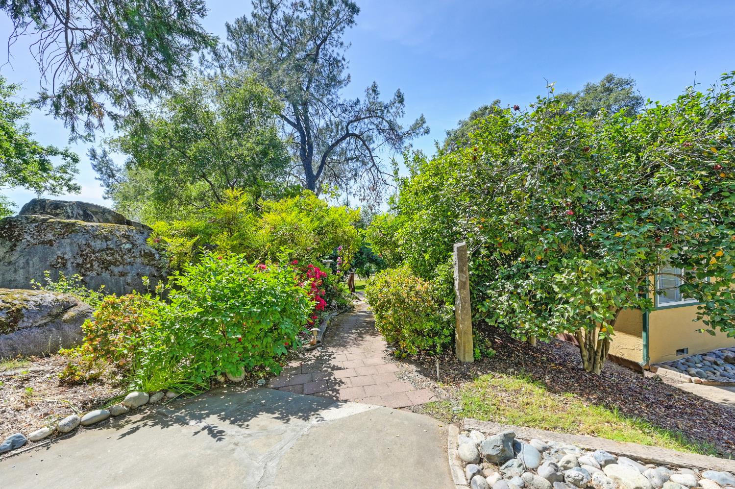 Detail Gallery Image 15 of 97 For 4141 Prospector Rd, Loomis,  CA 95650 - 4 Beds | 2 Baths