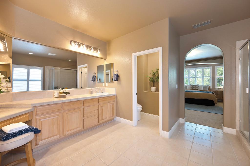 Detail Gallery Image 58 of 78 For 10317 Hite Cir, Elk Grove,  CA 95757 - 5 Beds | 3 Baths