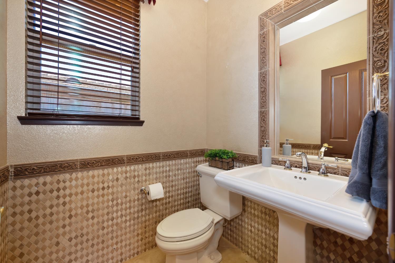 Detail Gallery Image 51 of 88 For 620 Castle Oaks Dr, Ione,  CA 95640 - 4 Beds | 2/1 Baths