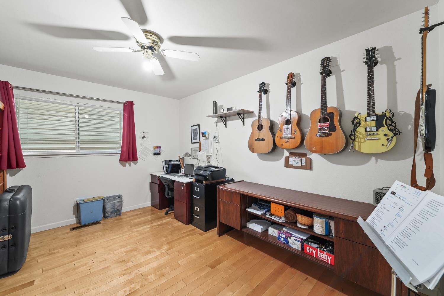 Detail Gallery Image 20 of 47 For 1828 Hermida Way, Modesto,  CA 95355 - 3 Beds | 2 Baths