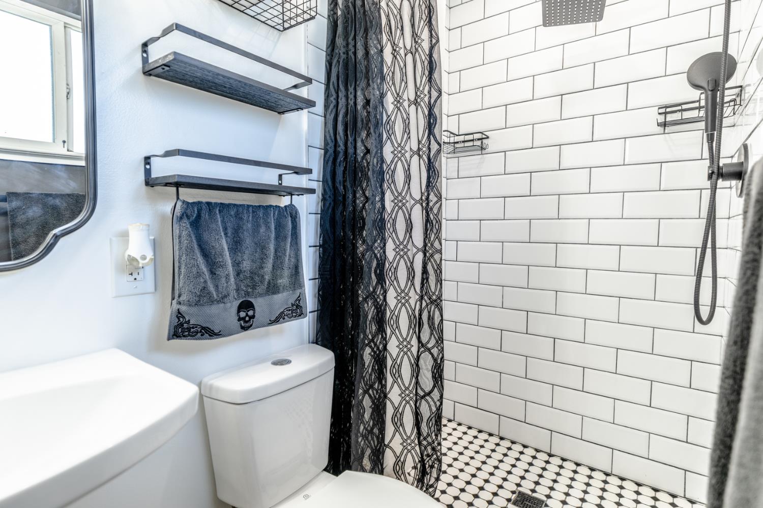 Detail Gallery Image 44 of 64 For 10468 Neiretto Ct, Rancho Cordova,  CA 95670 - 3 Beds | 2 Baths