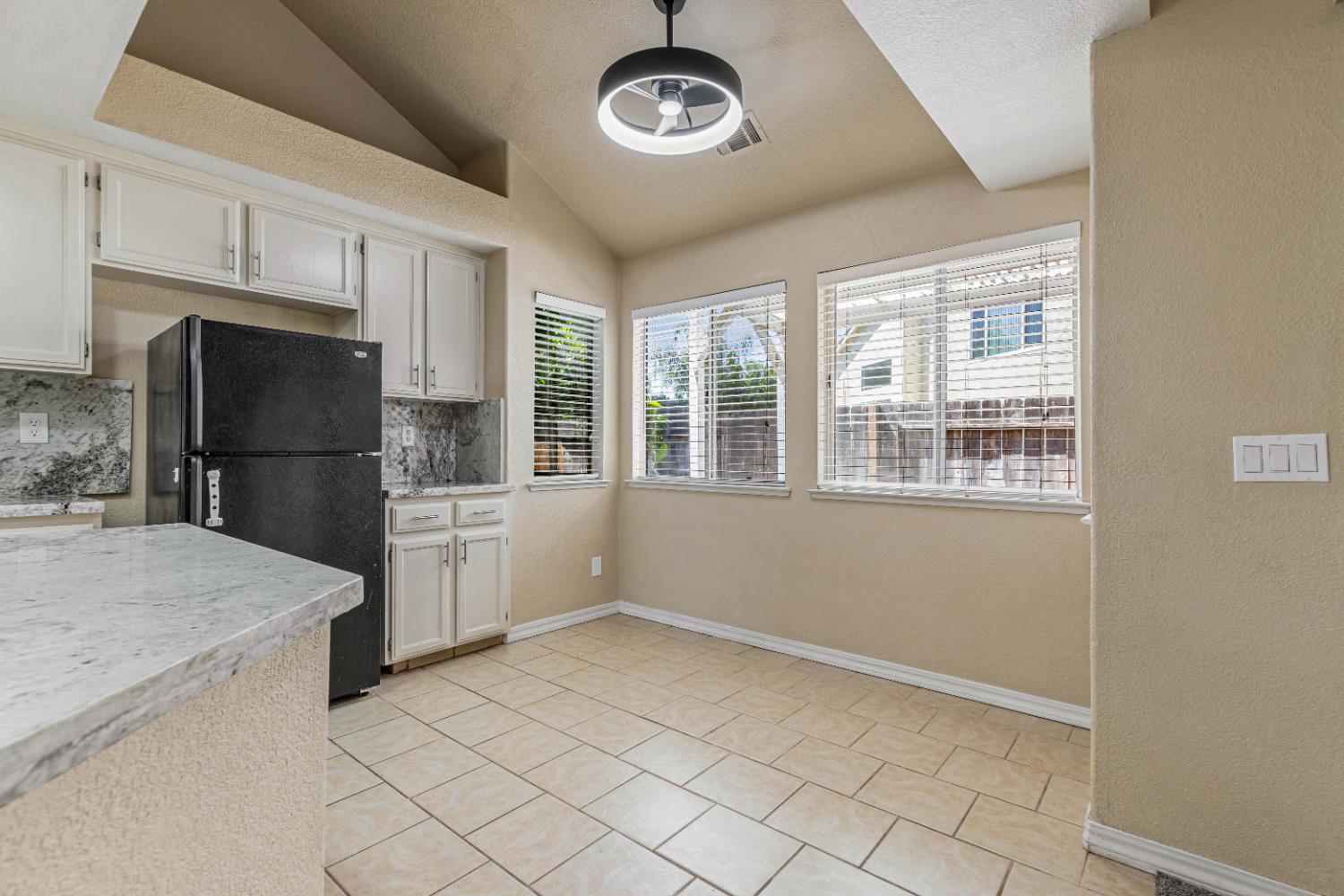 Detail Gallery Image 11 of 42 For 374 Trevor Ave, Oakdale,  CA 95361 - 4 Beds | 2 Baths